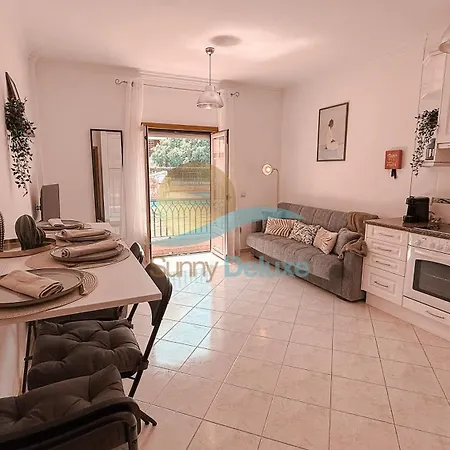 Daire Kamaleon Sol By Sunny Deluxe *