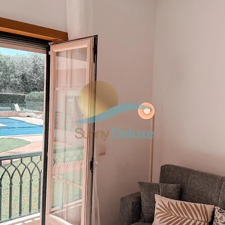 Kamaleon Sol By Sunny Deluxe *